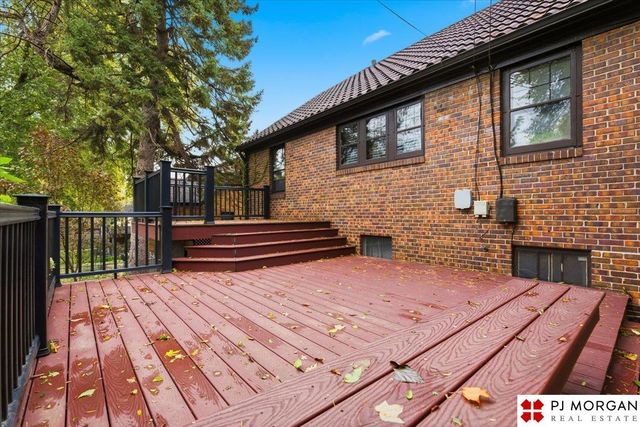 5116 Parker Street, Omaha, NE 68104