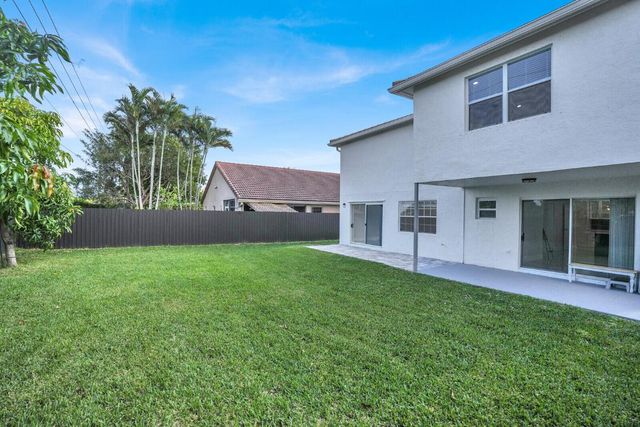 8557 Windy Circle, Boynton Beach, FL 33472