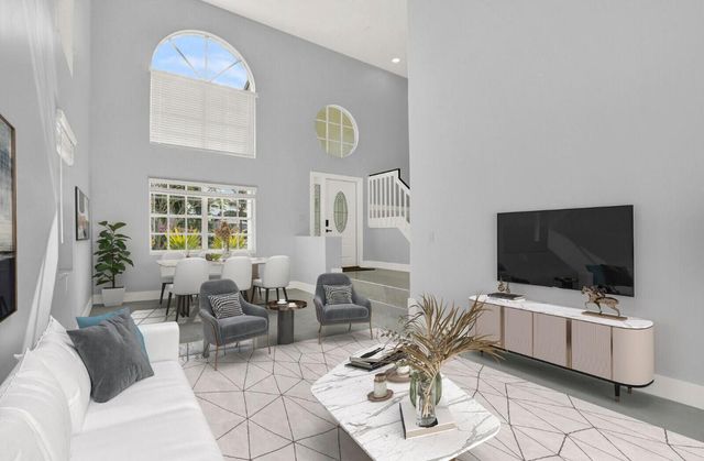 8557 Windy Circle, Boynton Beach, FL 33472