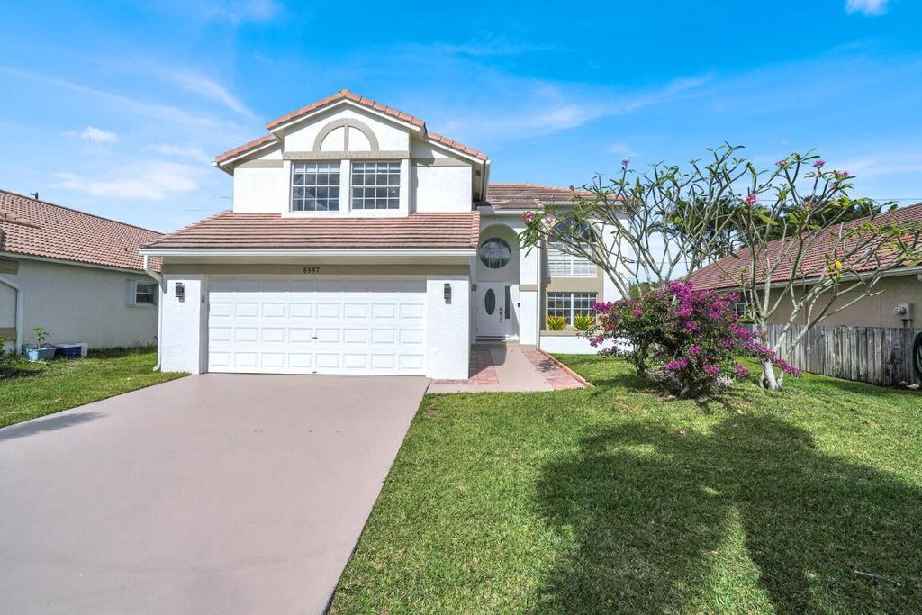 8557 Windy Circle, Boynton Beach, FL 33472
