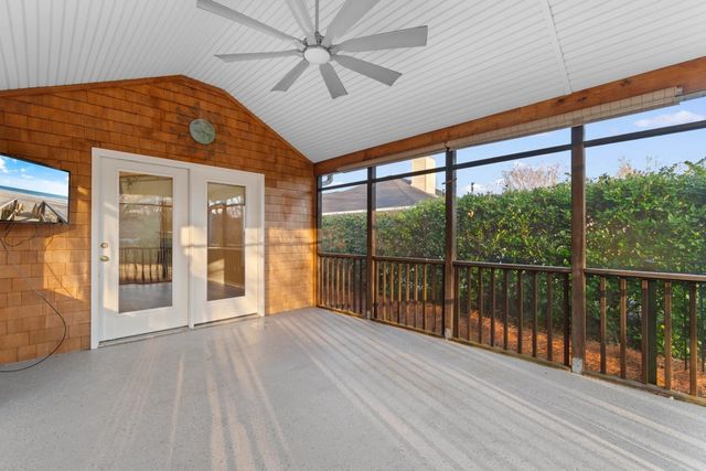 24 Wildflower Trail, Pawleys Island, SC 29585