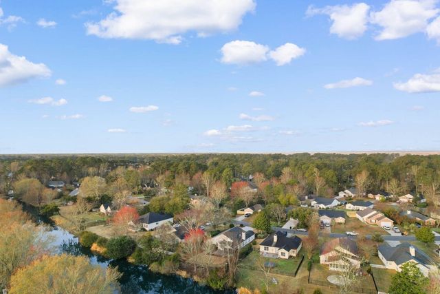 24 Wildflower Trail, Pawleys Island, SC 29585