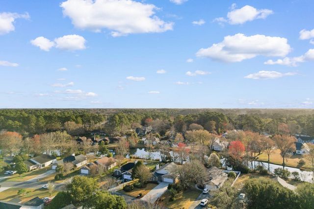 24 Wildflower Trail, Pawleys Island, SC 29585