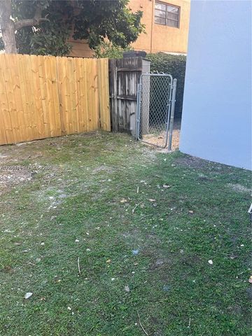 2255 W 55th St 2, Hialeah, FL 33016