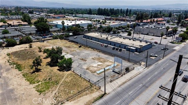 2345 Del Rosa Ave, San Bernardino, CA 92404