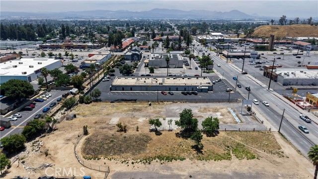 2345 Del Rosa Ave, San Bernardino, CA 92404