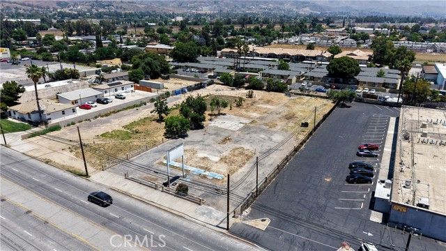 2345 Del Rosa Ave, San Bernardino, CA 92404