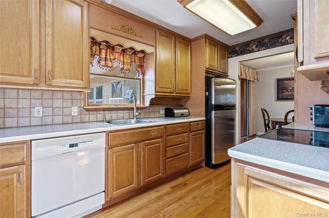 1500 Wagner Street, Wantagh, NY 11793