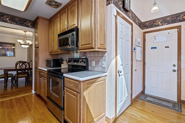 1500 Wagner Street, Wantagh, NY 11793