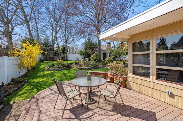 1500 Wagner Street, Wantagh, NY 11793