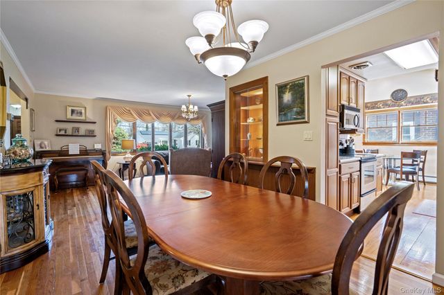 1500 Wagner Street, Wantagh, NY 11793