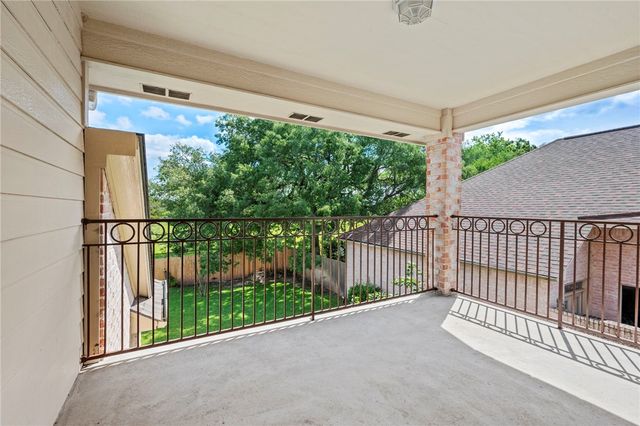 309 Cecilia Loop, College Station, TX 77845