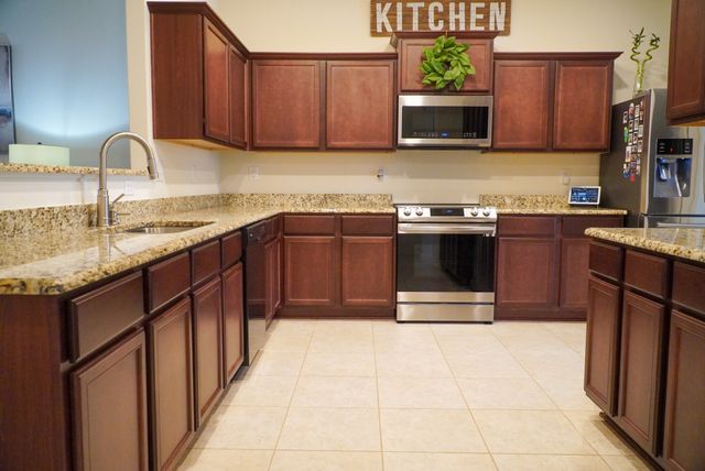 13624 Helix Bridge Way, Crowley, TX 76036