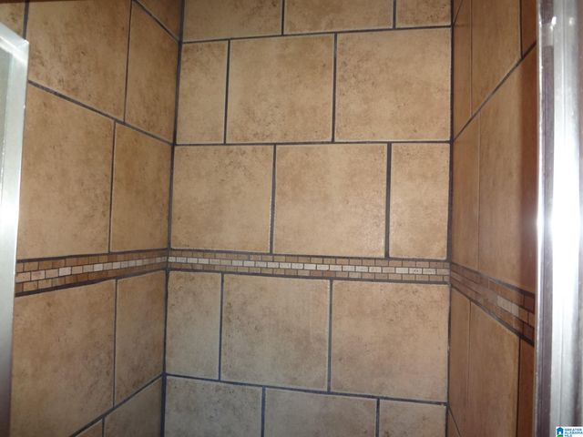 125 LAKE DRIVE, Springville, AL 35146