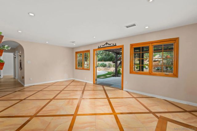 1849 Playa Riviera Dr, Cardiff, CA 92007