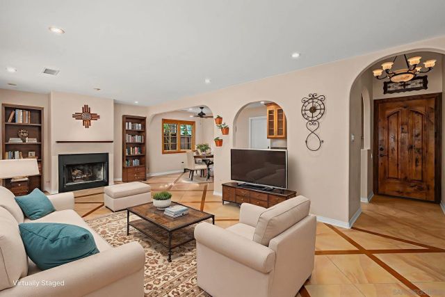 1849 Playa Riviera Dr, Cardiff, CA 92007