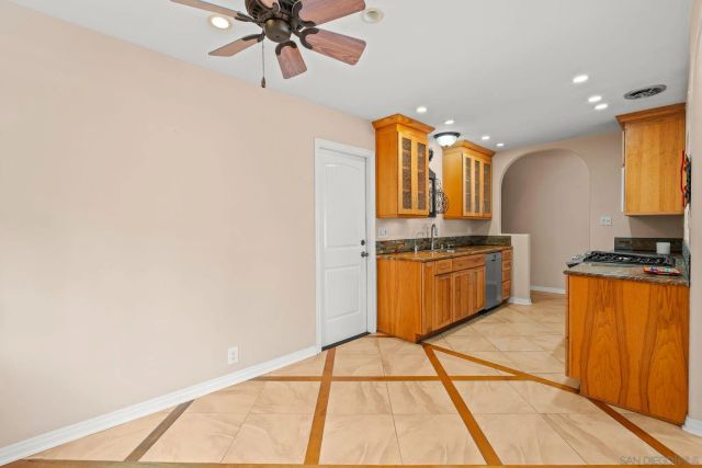 1849 Playa Riviera Dr, Cardiff, CA 92007