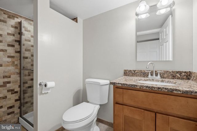 9017 RHODE ISLAND AVE, College Park, MD 20740