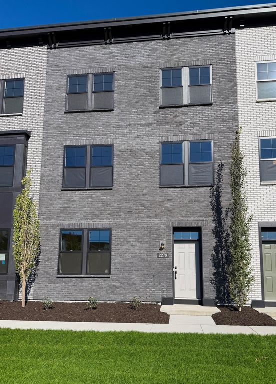 2279 Beechwood Avenue, Saint Paul, MN 55116 — exterior
