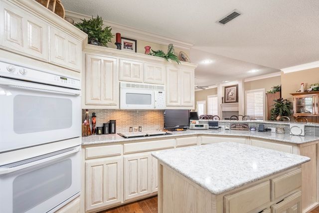 83 Emerald Forest Dr, Odessa, TX 79762