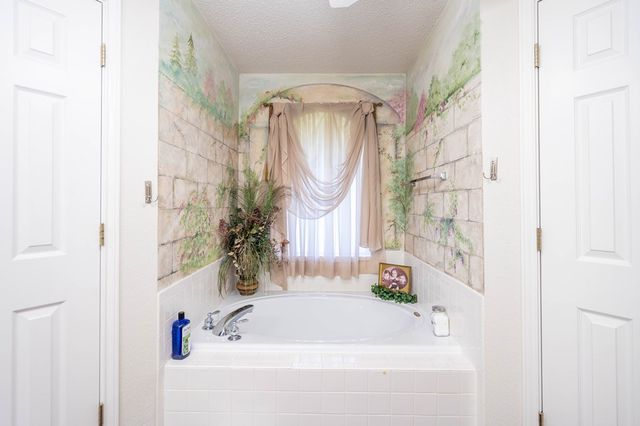 83 Emerald Forest Dr, Odessa, TX 79762