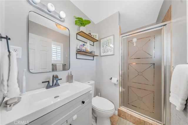 409 E Juanita, Glendora, CA 91740