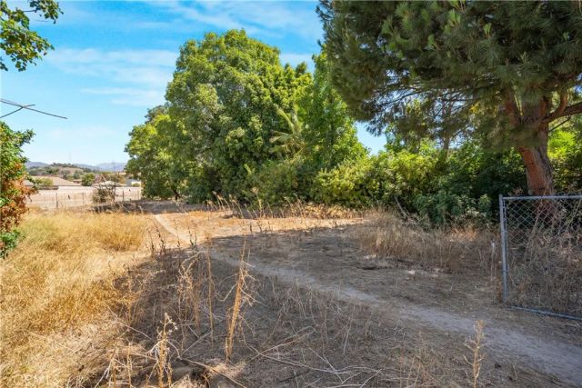 409 E Juanita, Glendora, CA 91740