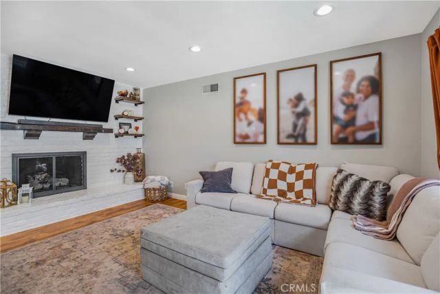 409 E Juanita, Glendora, CA 91740