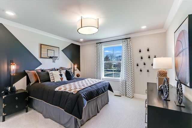 203 Piper Glen Avenue, Oswego, IL 60543