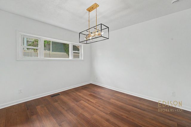29 Home Street SW, Grand Rapids, MI 49507