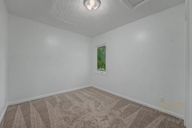29 Home Street SW, Grand Rapids, MI 49507
