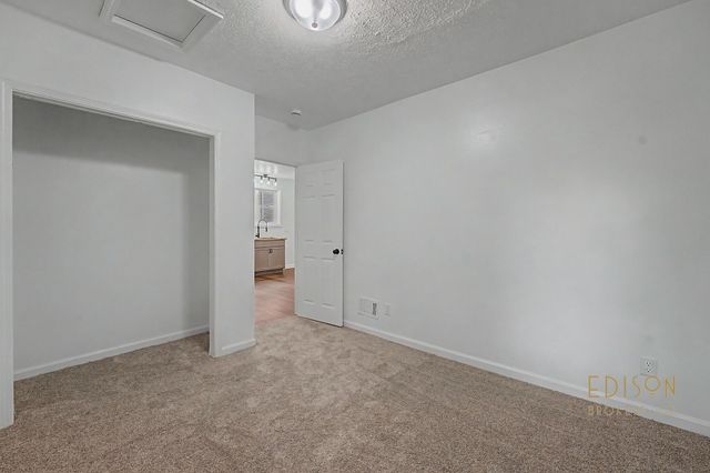 29 Home Street SW, Grand Rapids, MI 49507