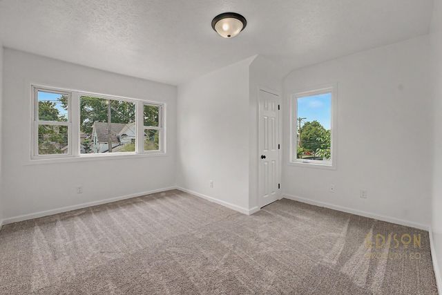29 Home Street SW, Grand Rapids, MI 49507