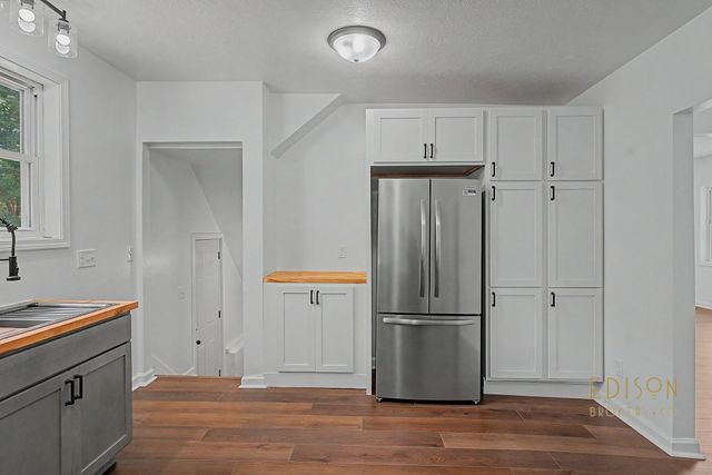 29 Home Street SW, Grand Rapids, MI 49507