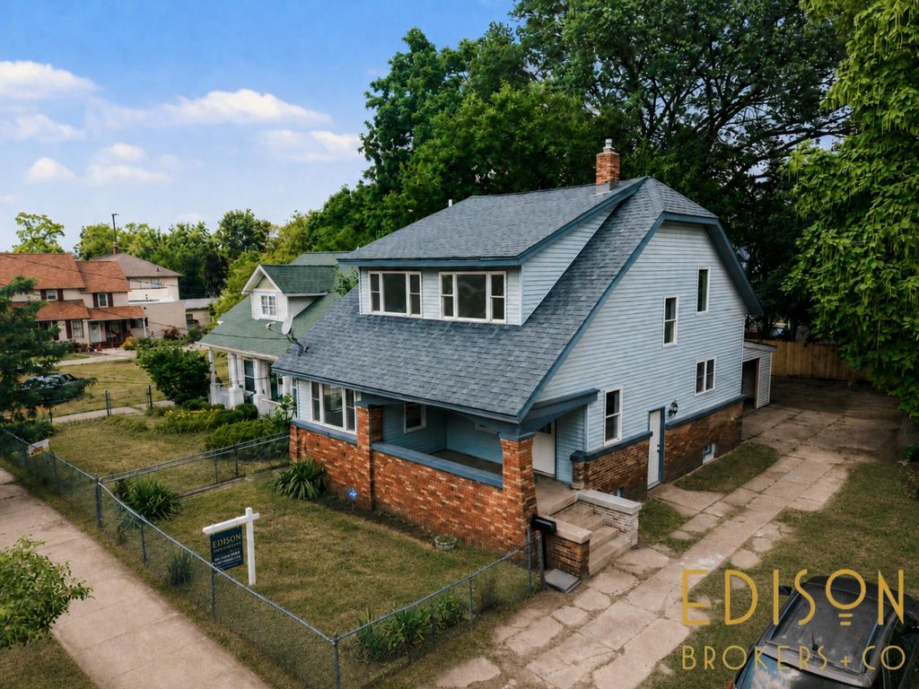 29 Home Street SW, Grand Rapids, MI 49507