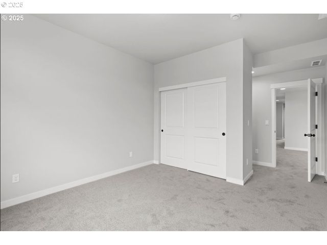 8527 Se Blanton St, Hillsboro, OR 97123