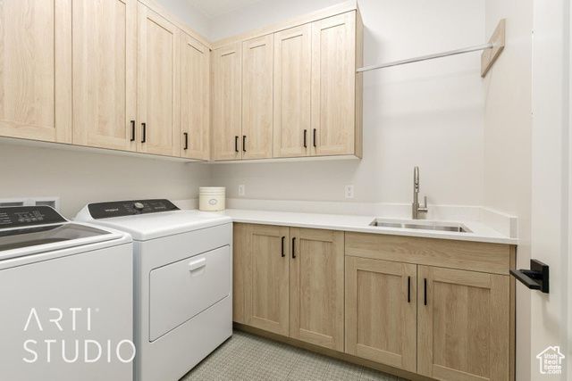 3330 S WALNUT CANYON DR, St. George, UT 84790