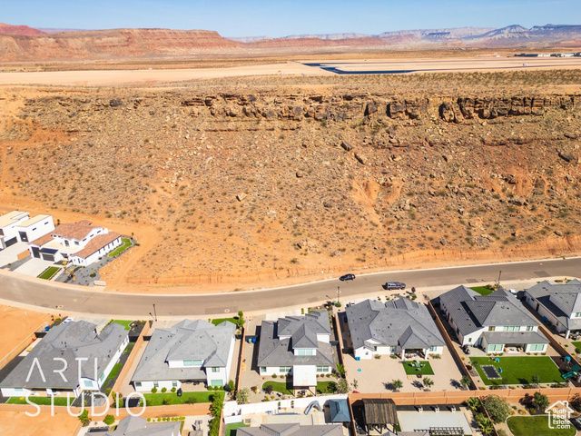 3330 S WALNUT CANYON DR, St. George, UT 84790