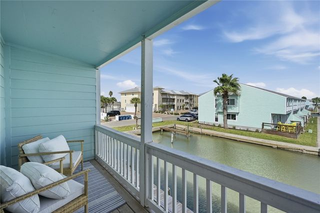 1404 Mazatlan, Rockport, TX 78382