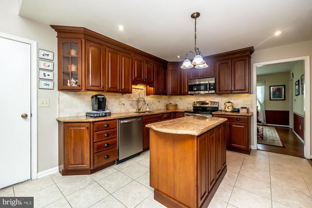 1466 GROVE AVE, West Chester, PA 19380