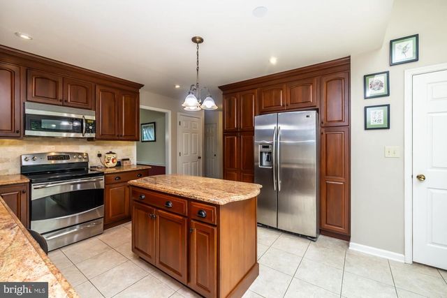 1466 GROVE AVE, West Chester, PA 19380