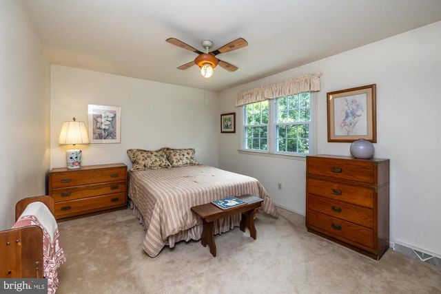 1466 GROVE AVE, West Chester, PA 19380