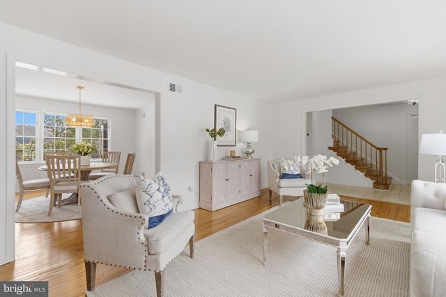 3301 GOLDSBORO CT, Falls Church, VA 22042