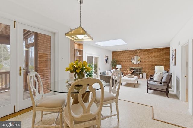 3301 GOLDSBORO CT, Falls Church, VA 22042