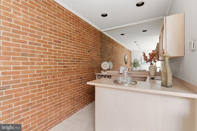 3301 GOLDSBORO CT, Falls Church, VA 22042