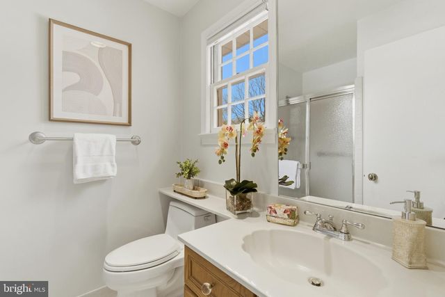 3301 GOLDSBORO CT, Falls Church, VA 22042