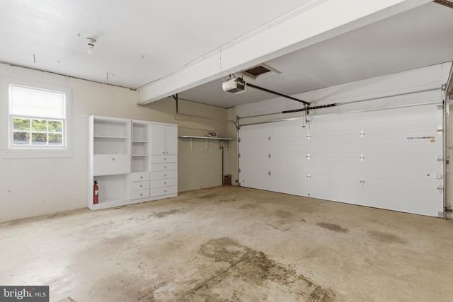 3301 GOLDSBORO CT, Falls Church, VA 22042