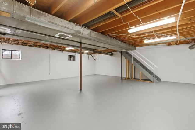 3301 GOLDSBORO CT, Falls Church, VA 22042