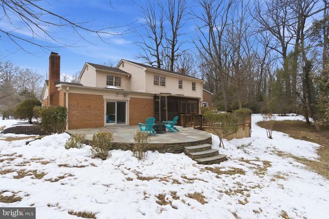 3301 GOLDSBORO CT, Falls Church, VA 22042