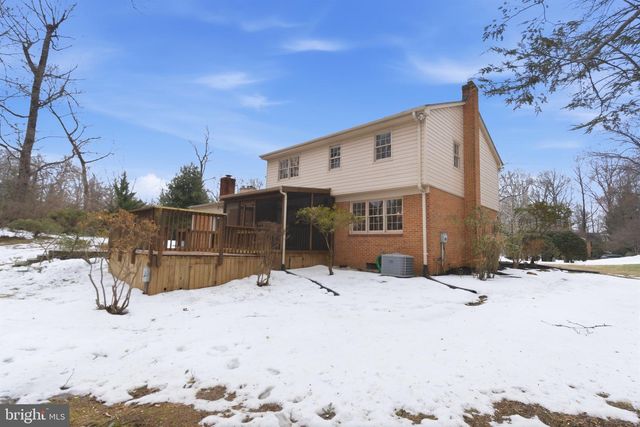 3301 GOLDSBORO CT, Falls Church, VA 22042